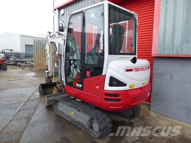 Takeuchi TB 230 小型挖土機/掘鑿機<7t(小型挖掘機)