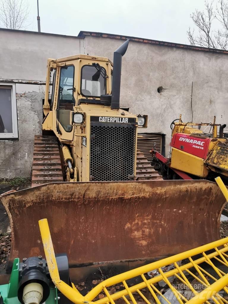 CAT D 4 H 履帶推土機
