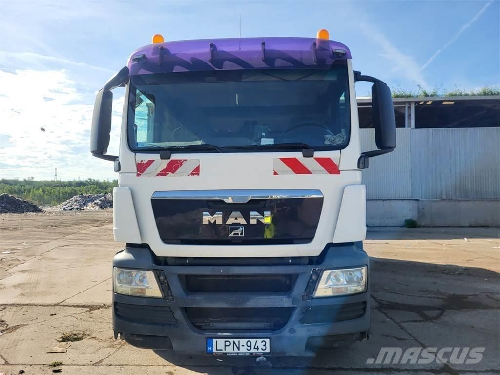 MAN TGS 28.320 6X2 商用底盤車
