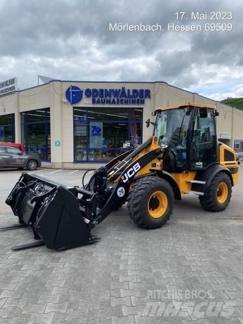 JCB 409 輪胎式裝載機