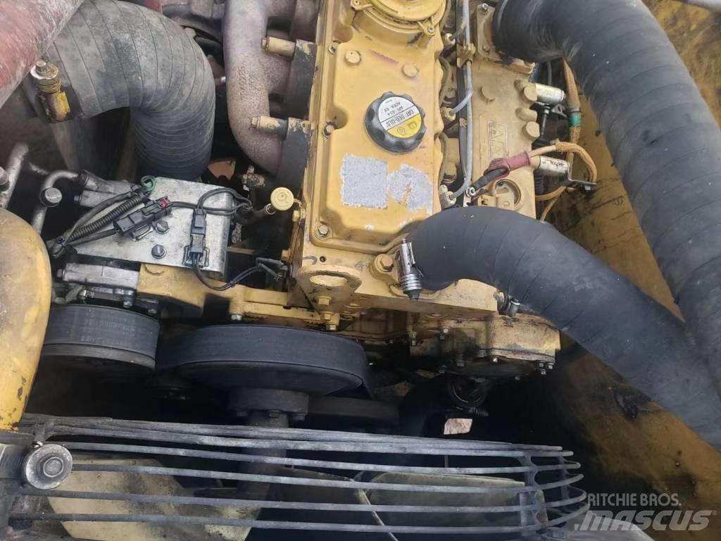 CAT 320 D 履帶式 挖土機/掘鑿機/挖掘機