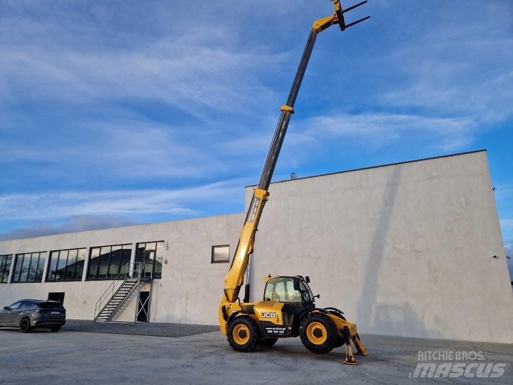 JCB 540-140  BC41 伸縮臂操作車