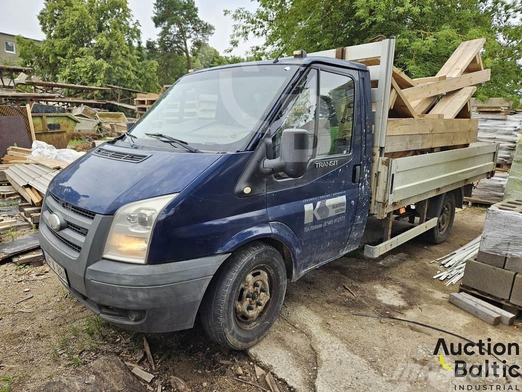 Ford Transit 傾卸車