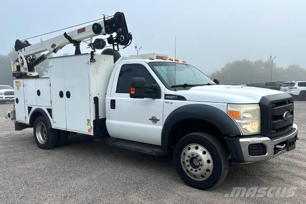 Ford F 550 XL SD 履帶式起重機