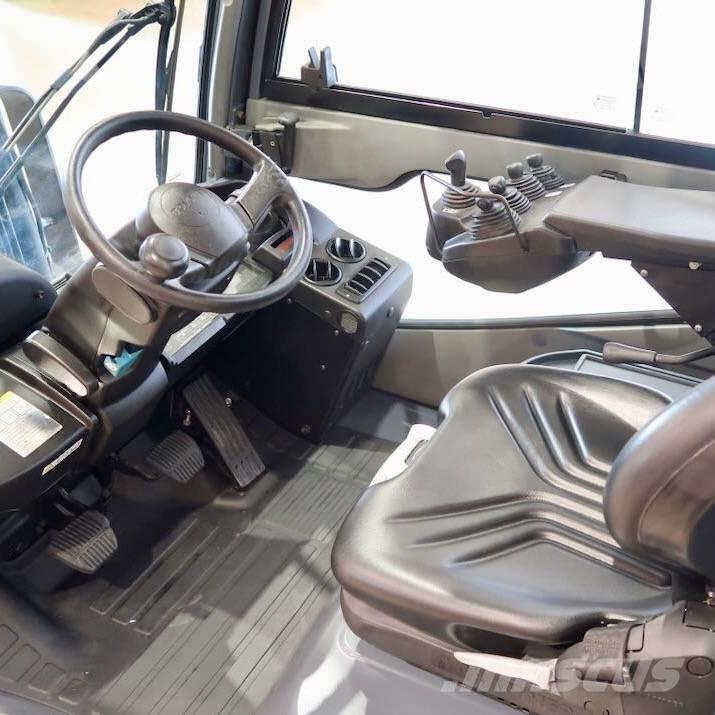 Toyota 02-8FDF30 柴油卡車