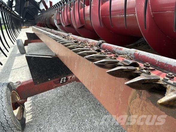 Case IH 1020 聯合收割機頭