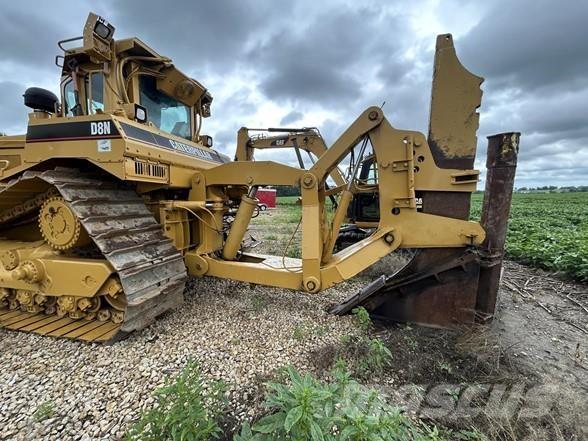 CAT D8N 履帶推土機