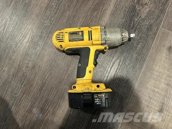 DeWalt DW059 儀器、測量及自動化設備