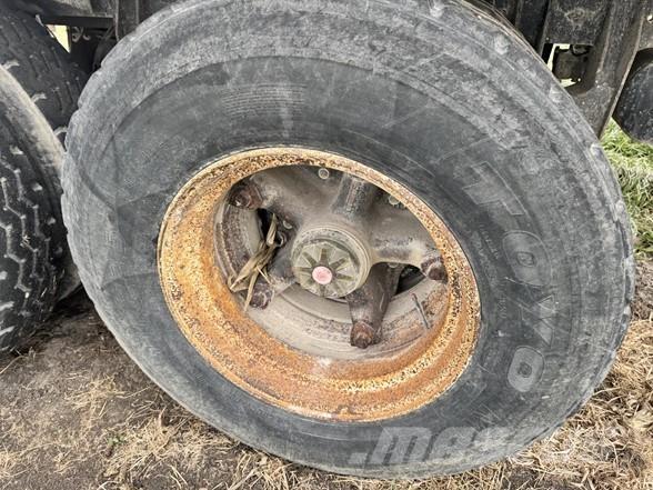 Heil 9200 肥料撒布機