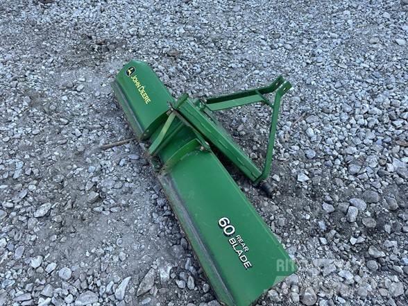 John Deere 60 鏟刀
