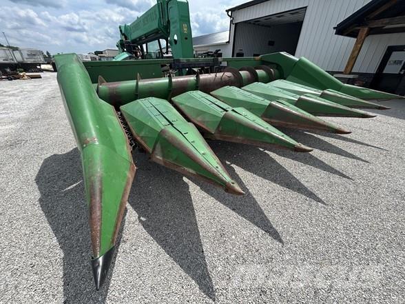 John Deere 653 聯合收割機頭