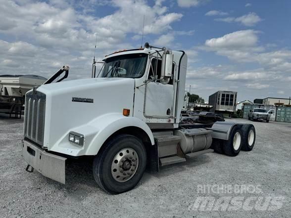 Kenworth T800 曳引機組件
