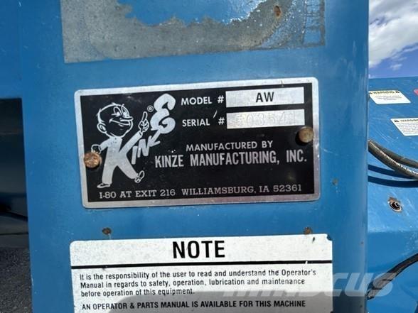 Kinze 1040 運糧車