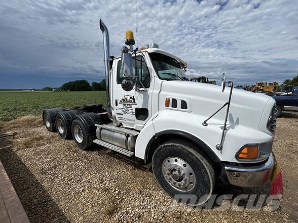 Sterling L9500 曳引機組件