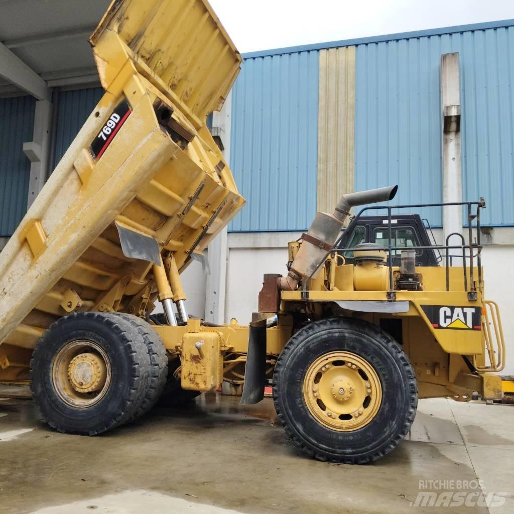 CAT 769 D 剛性傾卸卡車