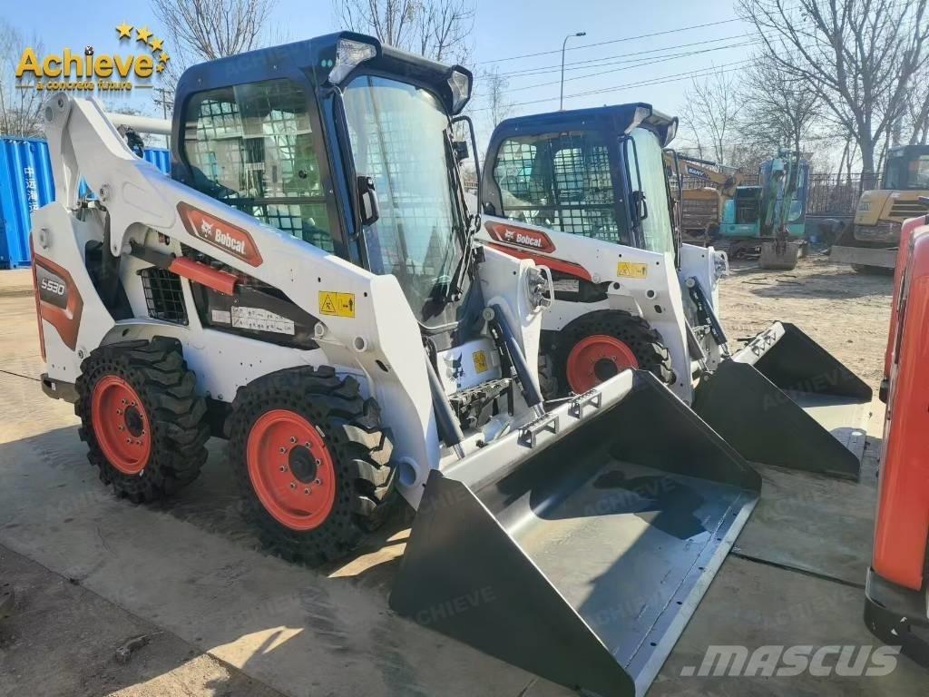 Bobcat S 530 滑移轉向裝載機