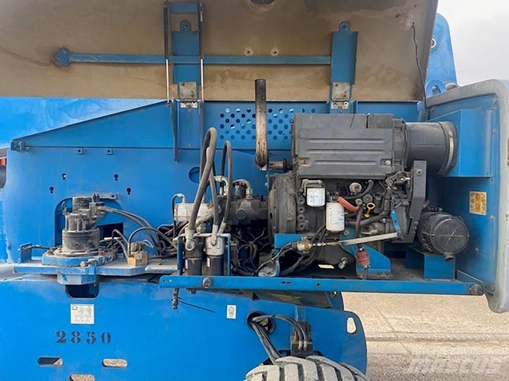 Genie S 65 曲臂高空作業車