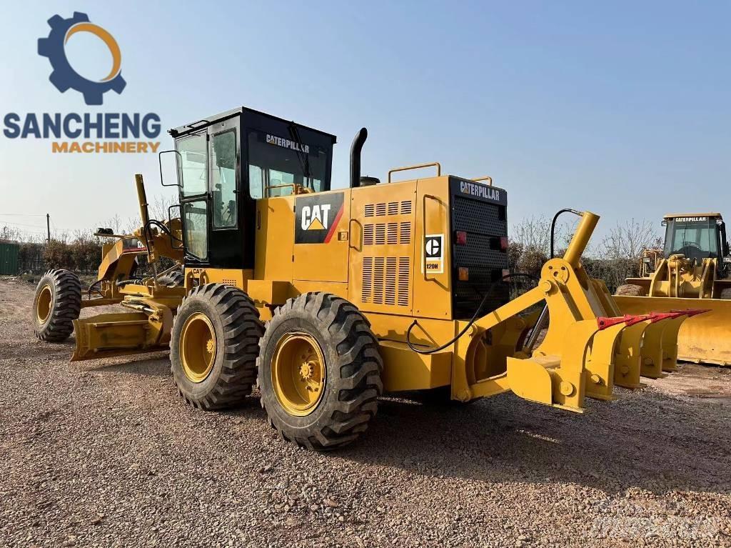 CAT 120 H 平土機