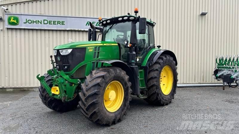 John Deere 6230 R 曳引機