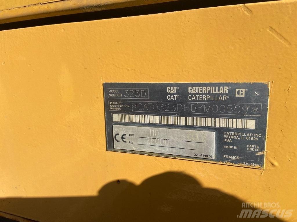 CAT 323 D 履帶式 挖土機/掘鑿機/挖掘機