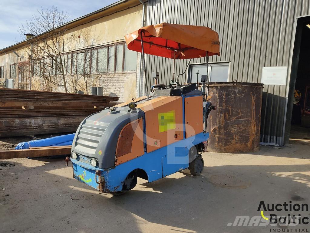 Wirtgen W35DC 瀝青冷銑刨機/銑床