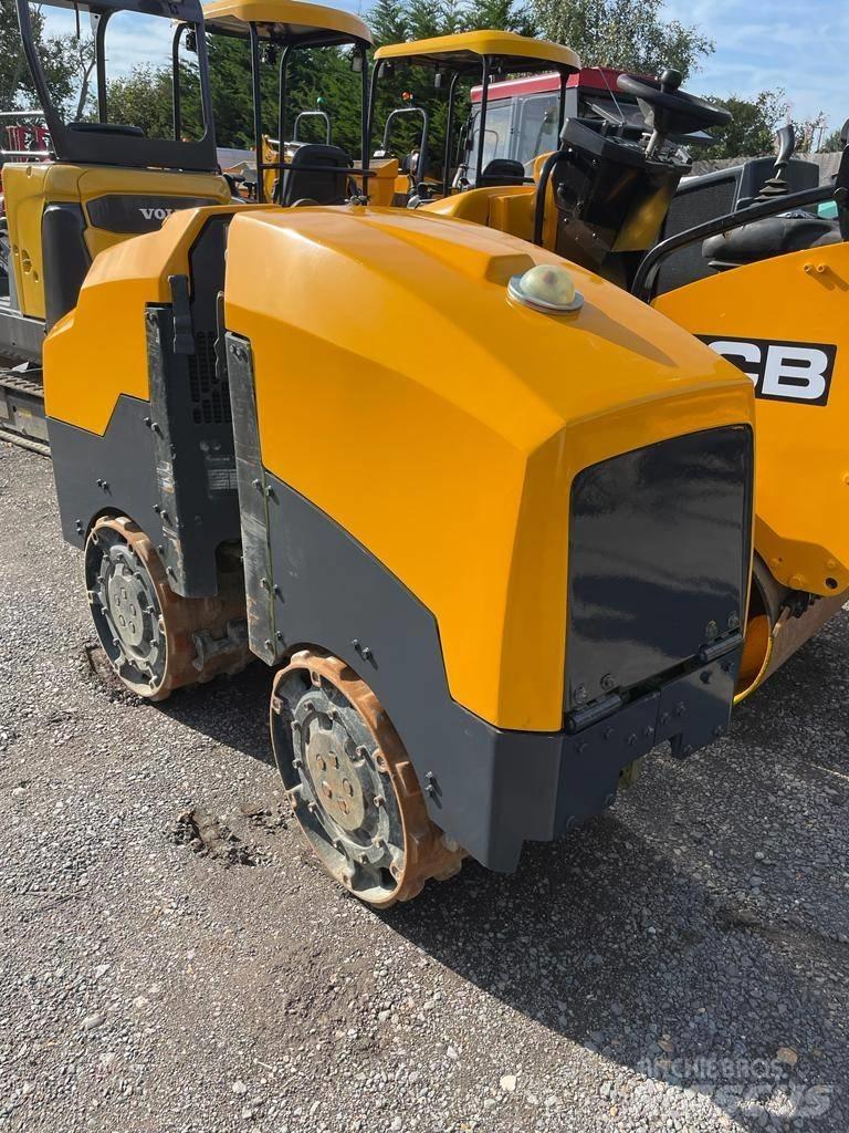 Ammann ARR 1575 土壤壓實機