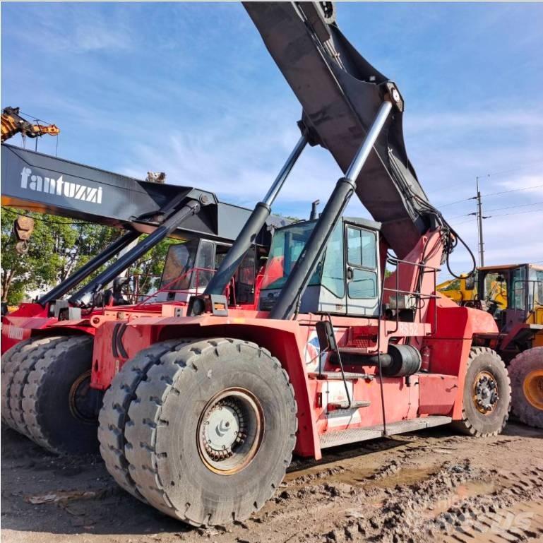 Fantuzzi CS 45 KM 前伸型堆積機