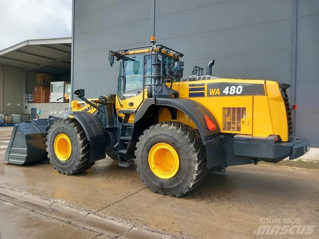 Komatsu WA480-8 輪胎式裝載機