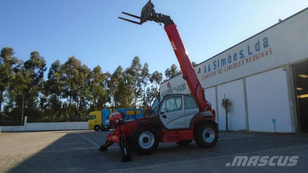 Manitou MT 1440 伸縮臂操作車