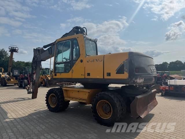 Volvo EW 180 B 旋轉式挖土機/掘鑿機/挖掘機