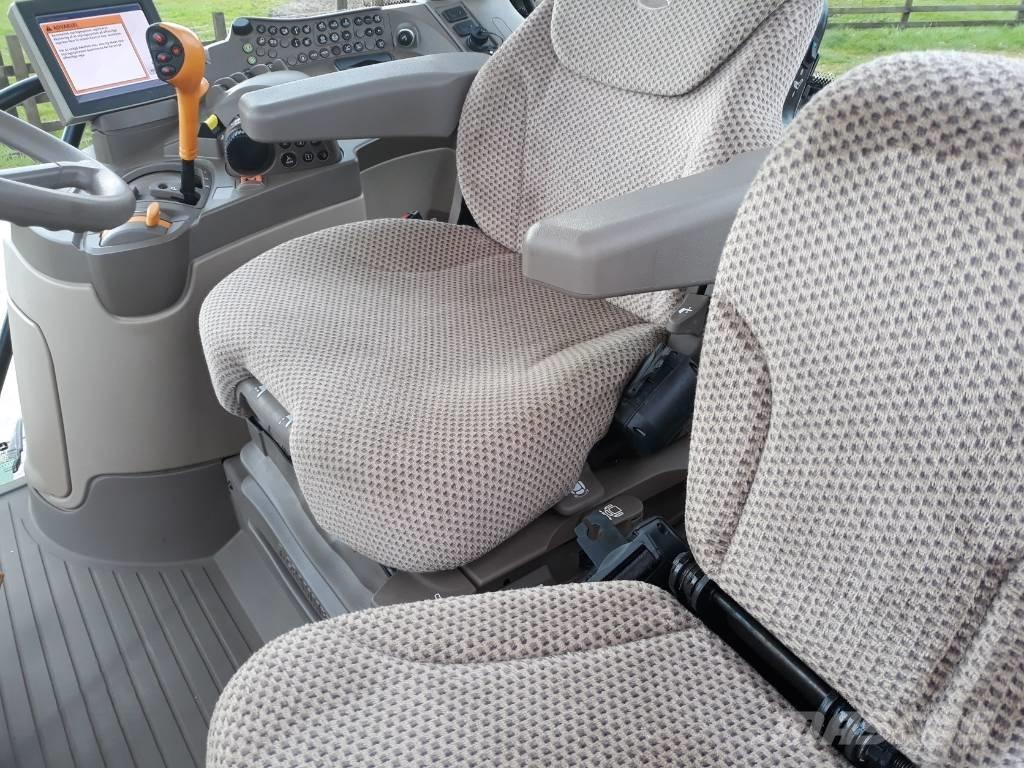 John Deere 6120 R 曳引機