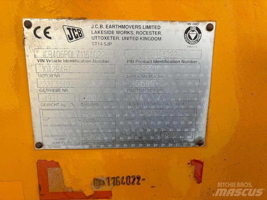 JCB 406 輪胎式裝載機