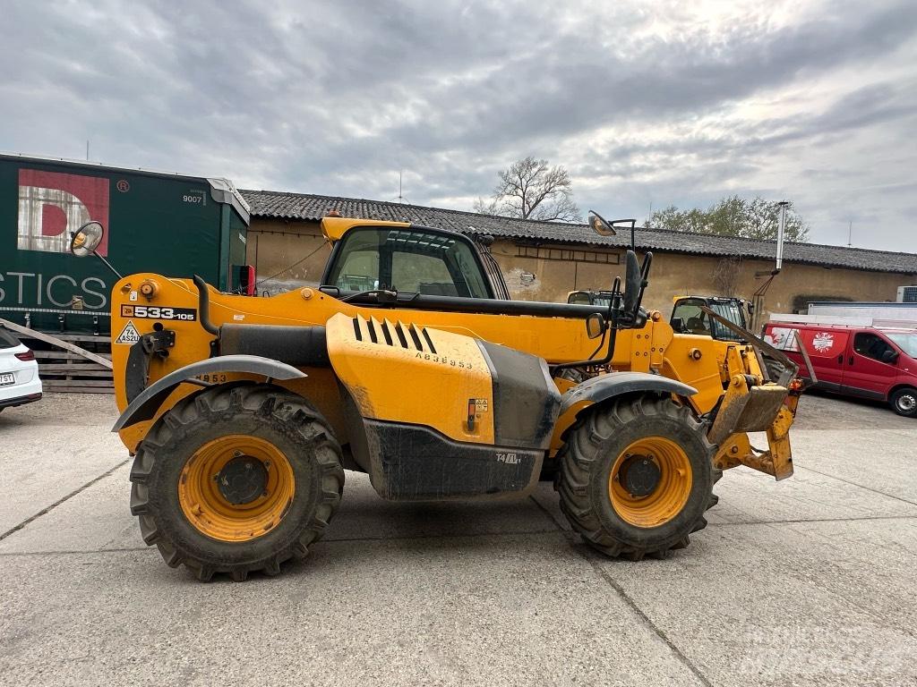 JCB 533-105 伸縮臂操作車