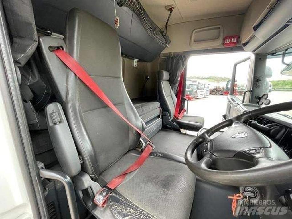 Scania G 450 LA 曳引機組件
