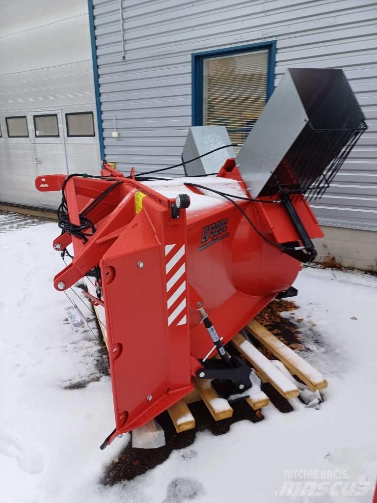 Esko LV 3292 掃雪機
