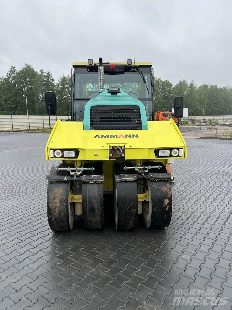 Ammann ARP 240 膠輪滾壓機