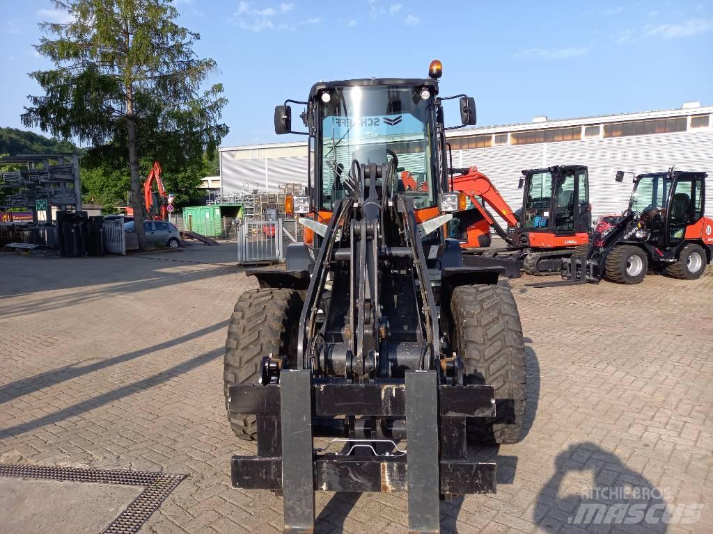 Schaeff TL100 輪胎式裝載機