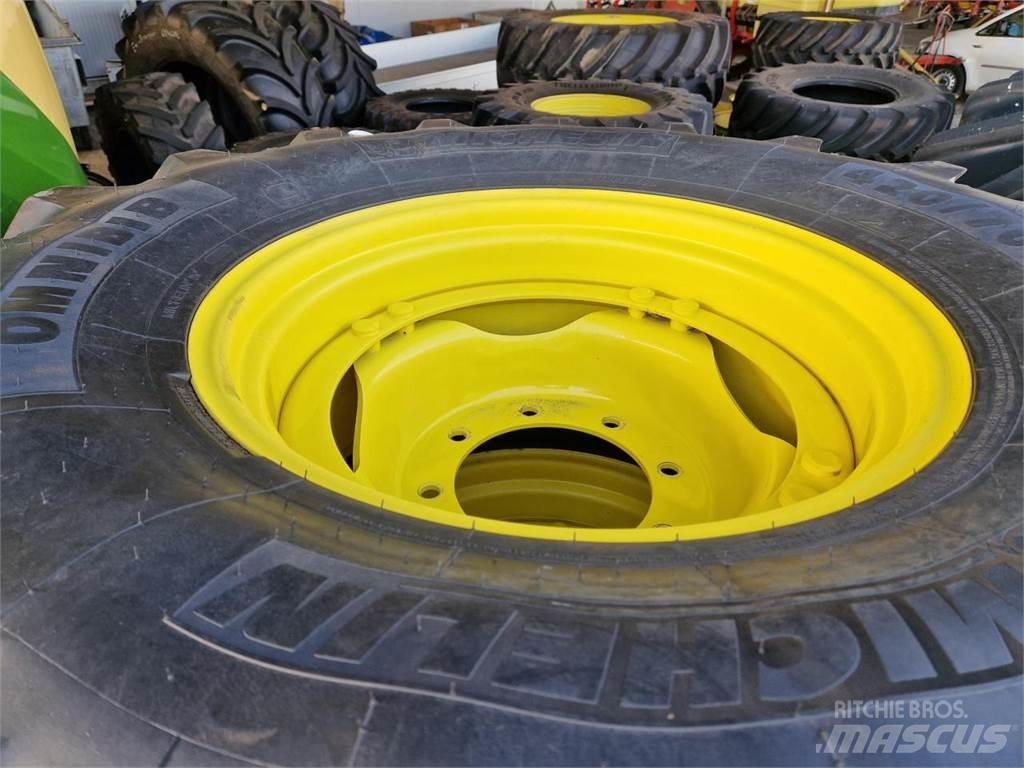 Michelin 420/70R24 輪胎、車輪和輪圈