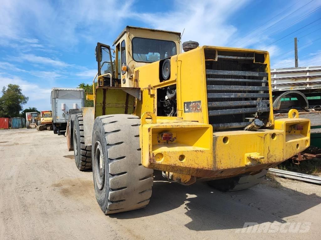 Volvo L 160 輪胎式裝載機