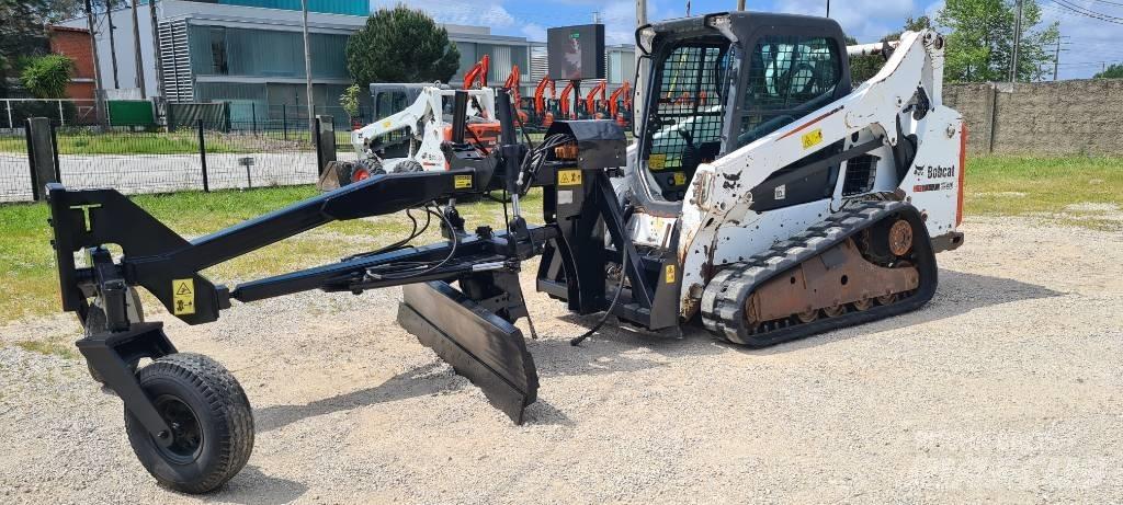 Bobcat T 590 HF 滑移轉向裝載機