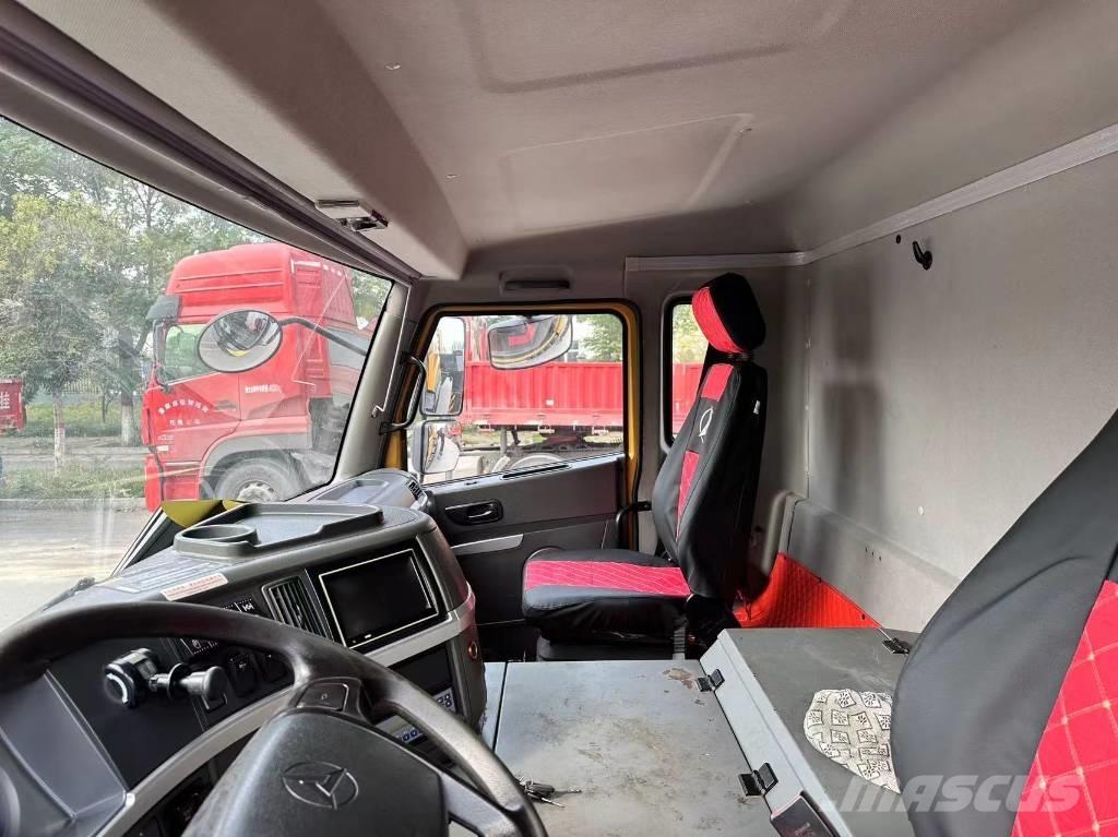 Sany STC1000T 全路面起重機/吊車