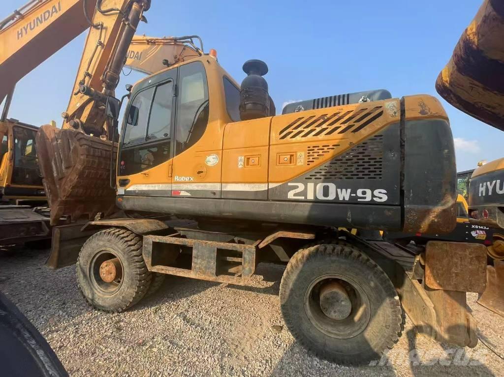 Hyundai 210W-9 旋轉式挖土機/掘鑿機/挖掘機