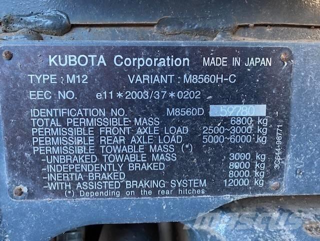 Kubota M 8560 曳引機