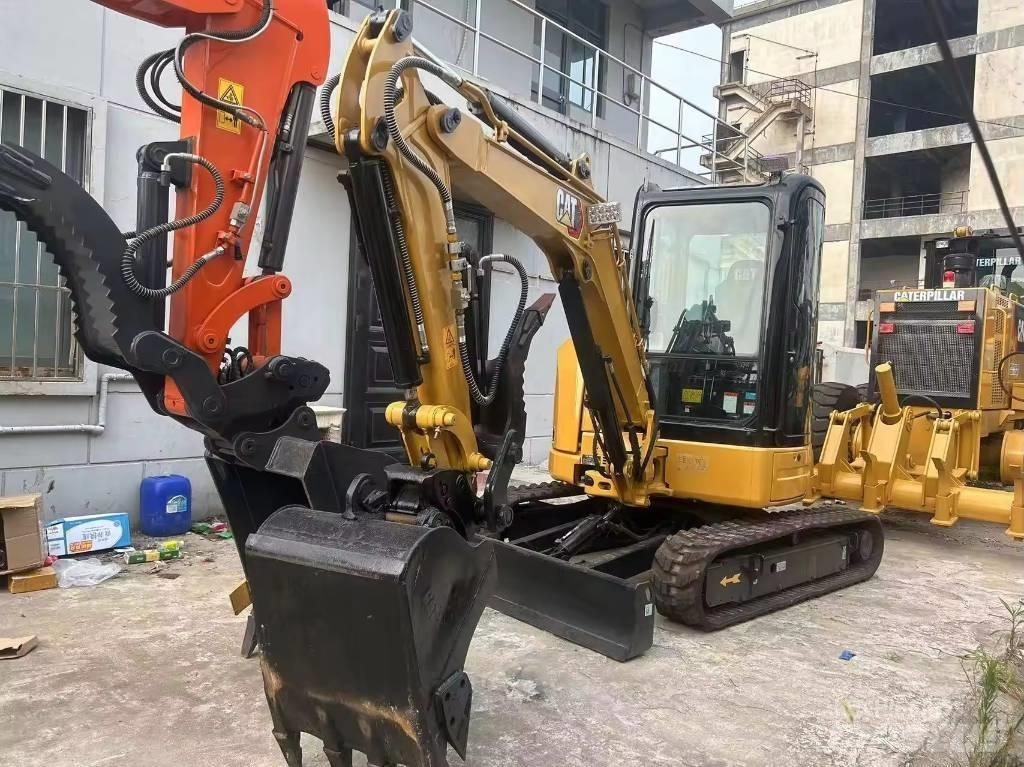 CAT 303.5 E 小型挖土機/掘鑿機<7t(小型挖掘機)