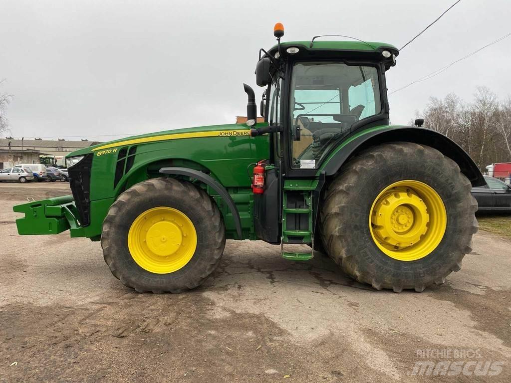 John Deere 8370R 曳引機