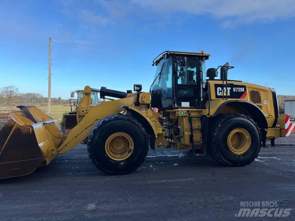 CAT 972 M 輪胎式裝載機