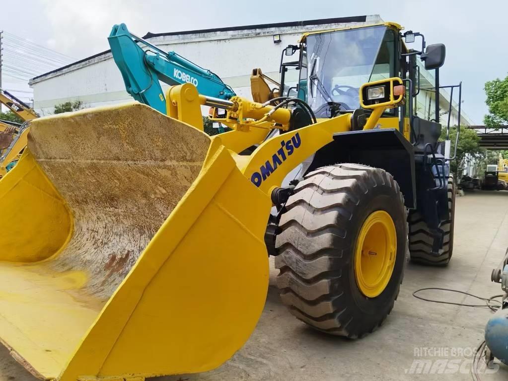 Komatsu WA 380-6 輪胎式裝載機