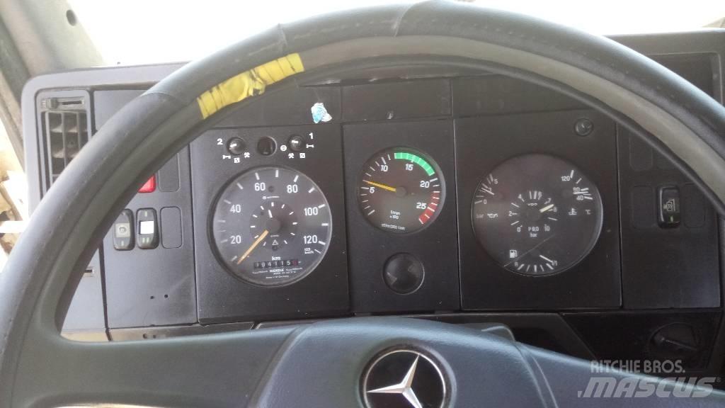 Mercedes-Benz 3535 傾卸式卡車