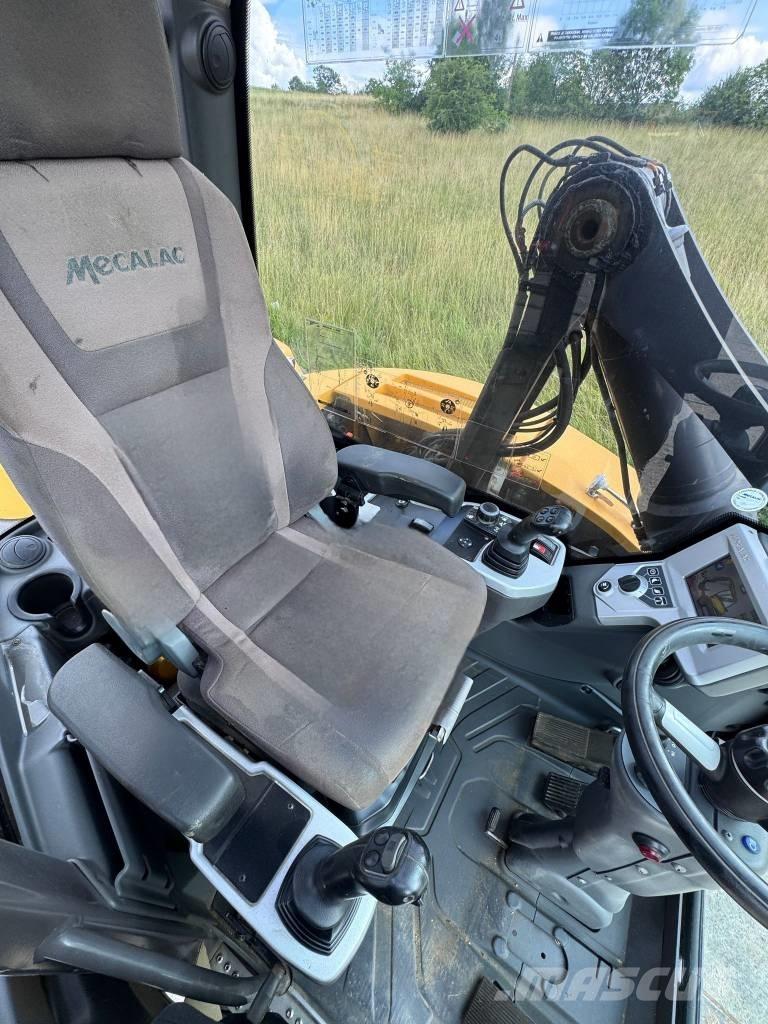 Mecalac 12 MTX 反鏟裝載機