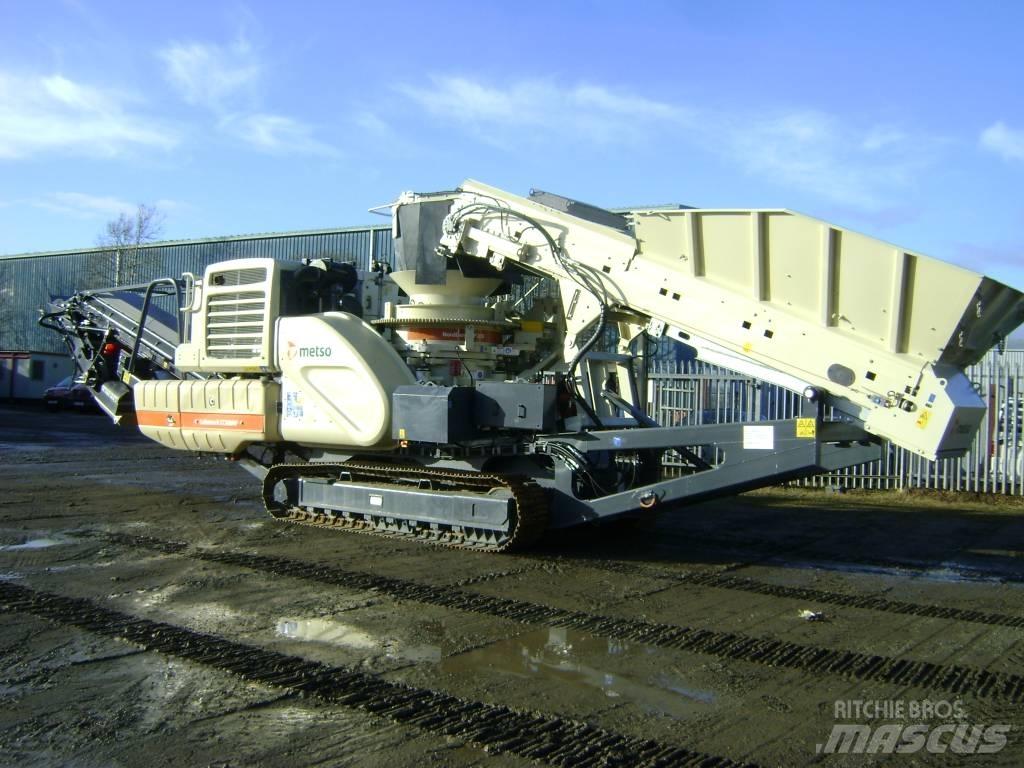 Metso LT 200 HP 移動式壓碎機